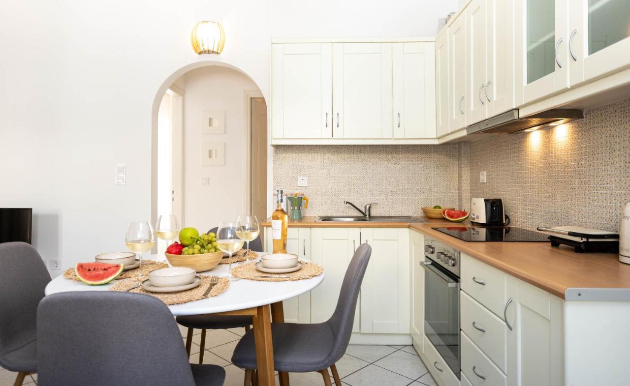 Pure Naxos - Central Complete Apartment Naxos City Екстериор снимка