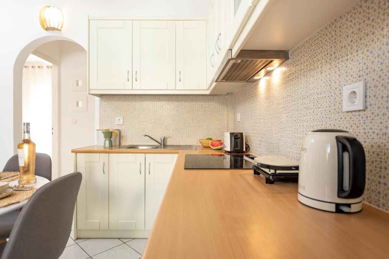 Pure Naxos - Central Complete Apartment Naxos City Екстериор снимка