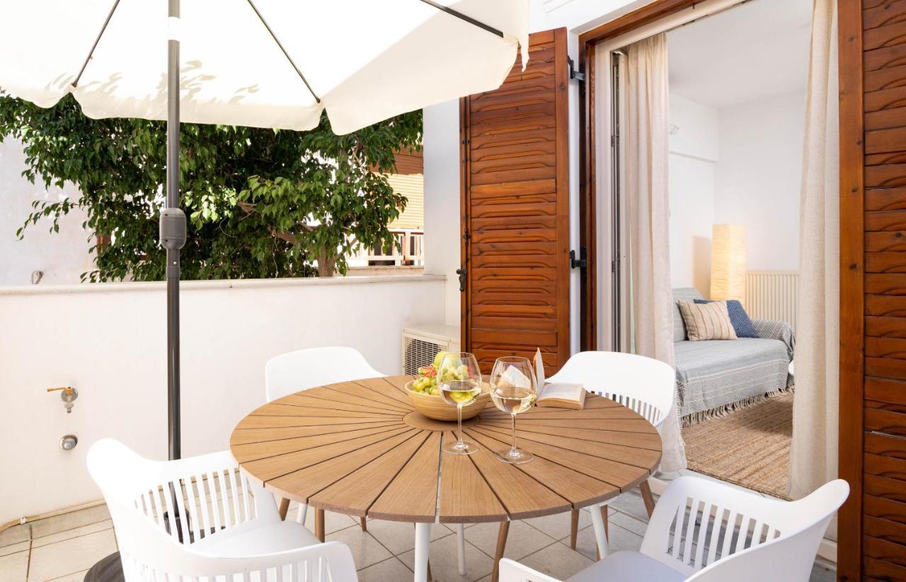 Pure Naxos - Central Complete Apartment Naxos City Екстериор снимка