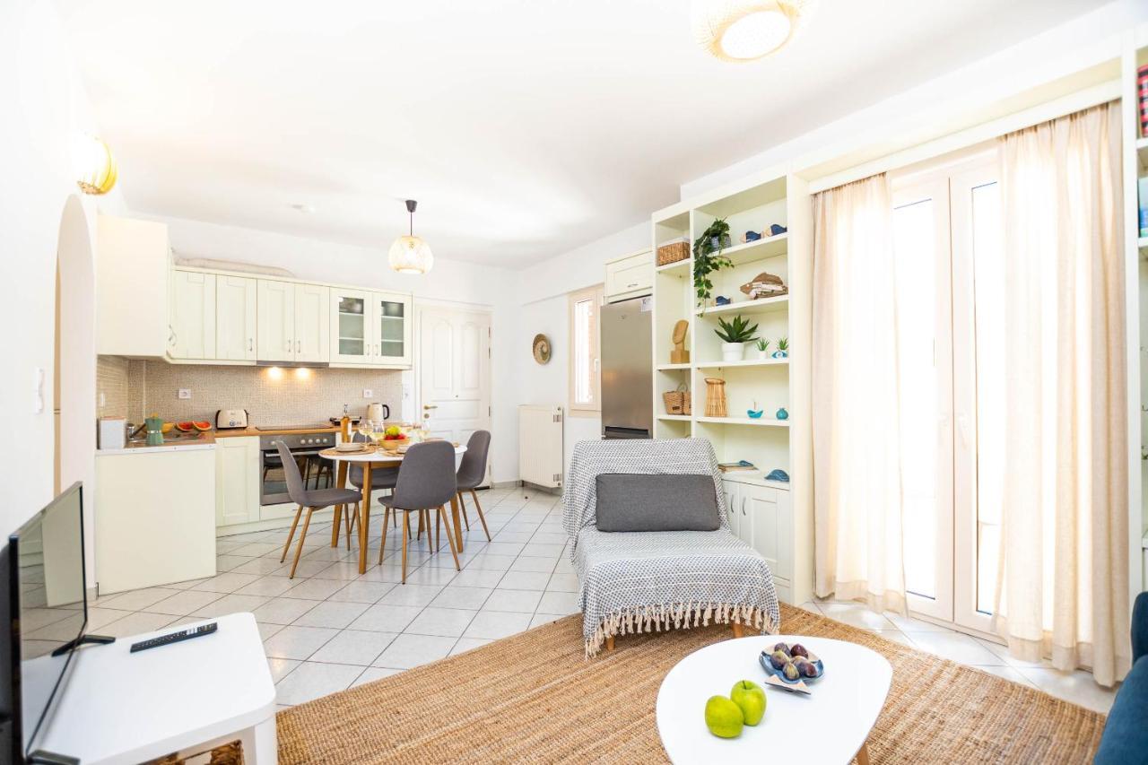 Pure Naxos - Central Complete Apartment Naxos City Екстериор снимка